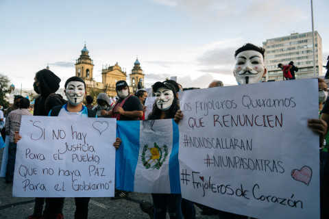 Protesters in Guatemala call for justice and political accountability amid popular mobilisation in defence of democratic rights.
