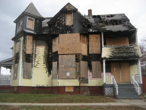 A foreclosed house in Springfield