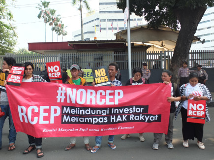 Indonesian Protestors against ISDS and RCEP