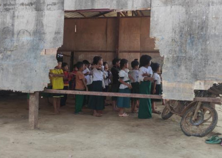 Children at school at Man Win Gyi RC1 camp, Mansi Township