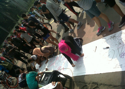 A public campaign was organized by inviting the public's support during Car-Free Day event in main road of Jakarta, in March 22.