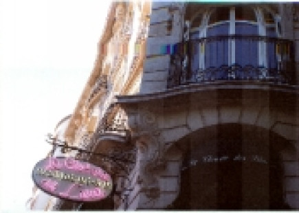 The entrance to the cafe in Paris where the possibility of a transnational institute was first discussed