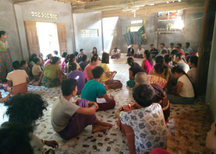 Village meeting in Magyi