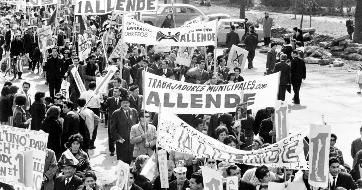 How MiddleClass Chileans Contributed to the Overthrow of Salvador